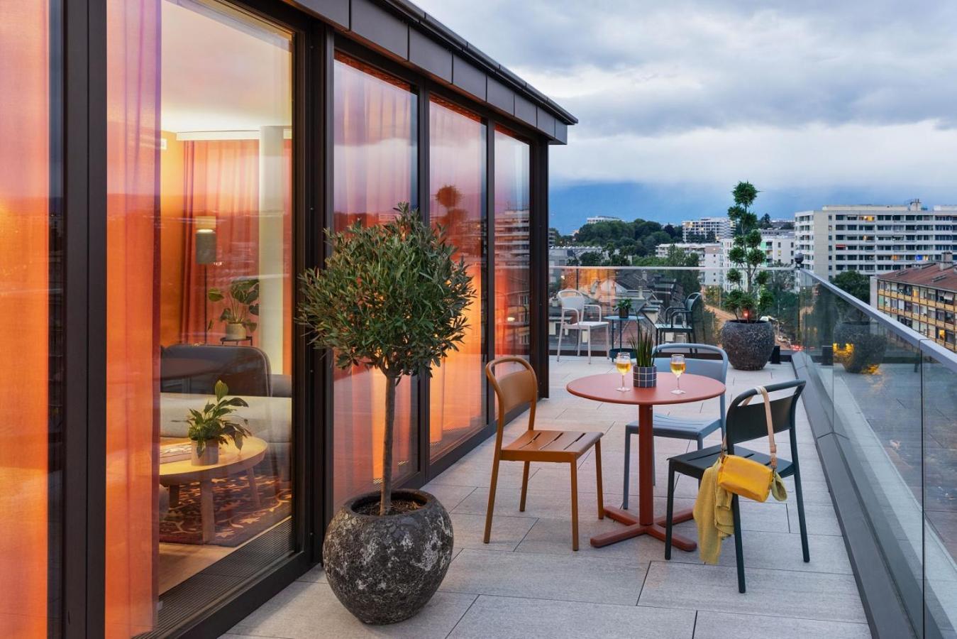 Stay Kooook Geneva City - Online Check In New Opening Zewnętrze zdjęcie
